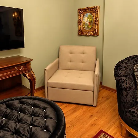 Villa Mela In The Heart Of Tirana